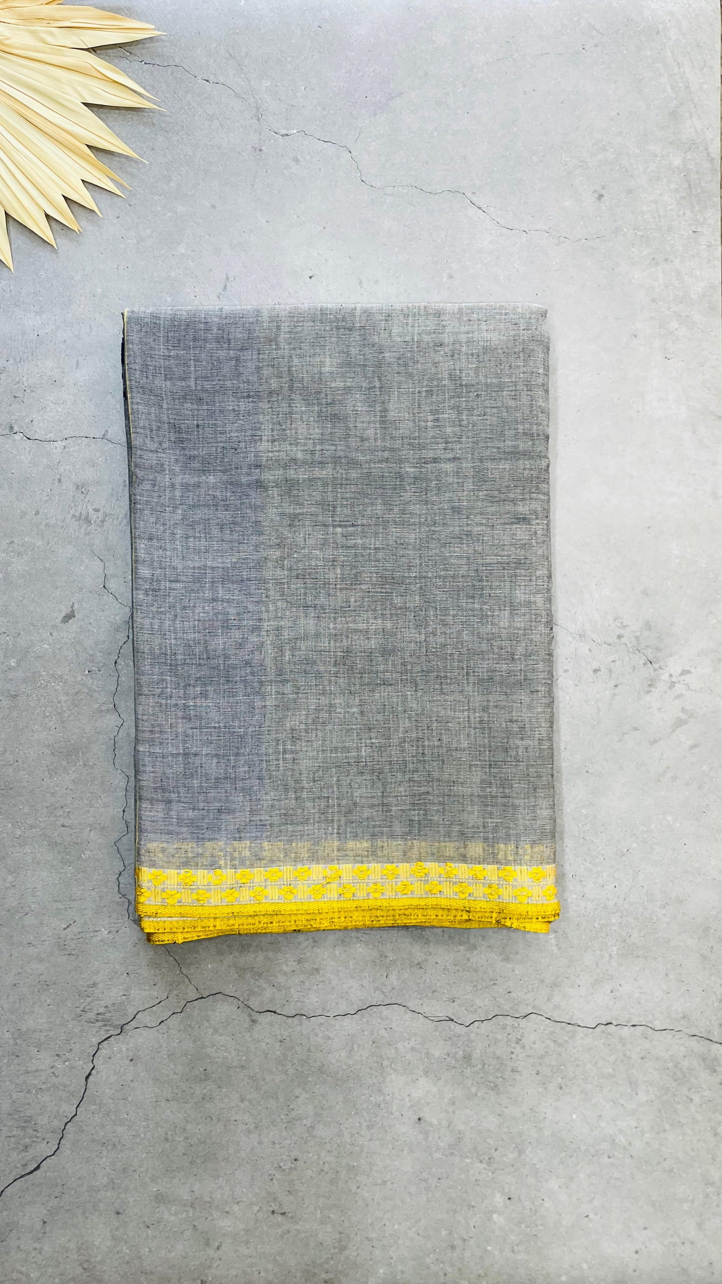 Bengal Cotton Handloom Mulmul Saree with Dual Colour Borders (GREY)