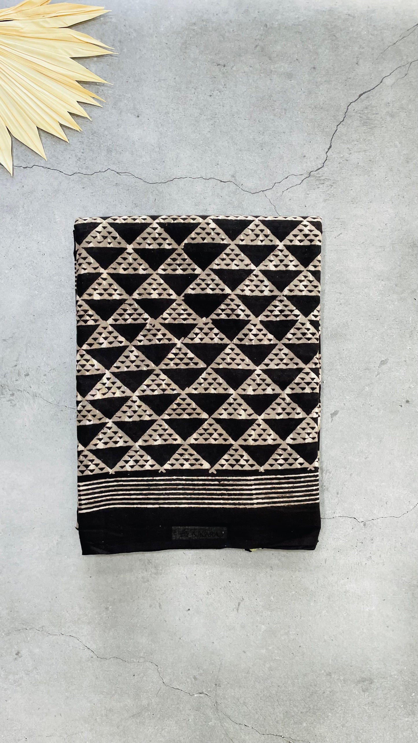 Soft Bagru Handblock printed Mulmul Cotton saree (DARK BROWN)