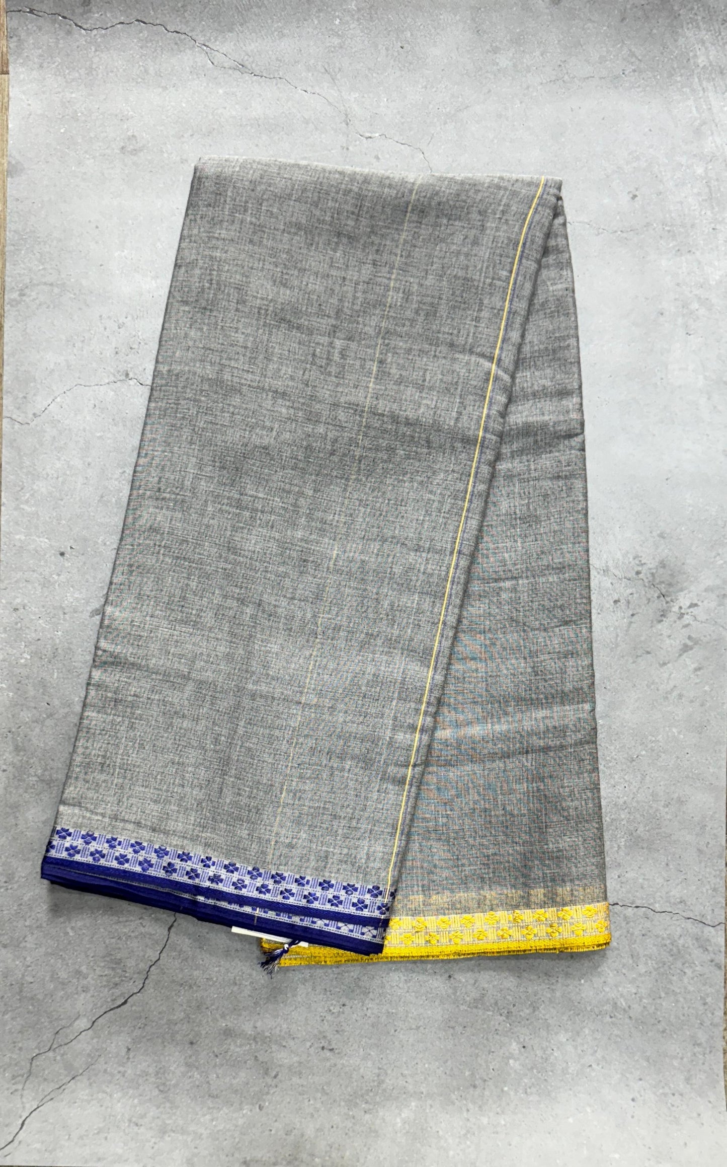Bengal Cotton Handloom Mulmul Saree with Dual Colour Borders (GREY)