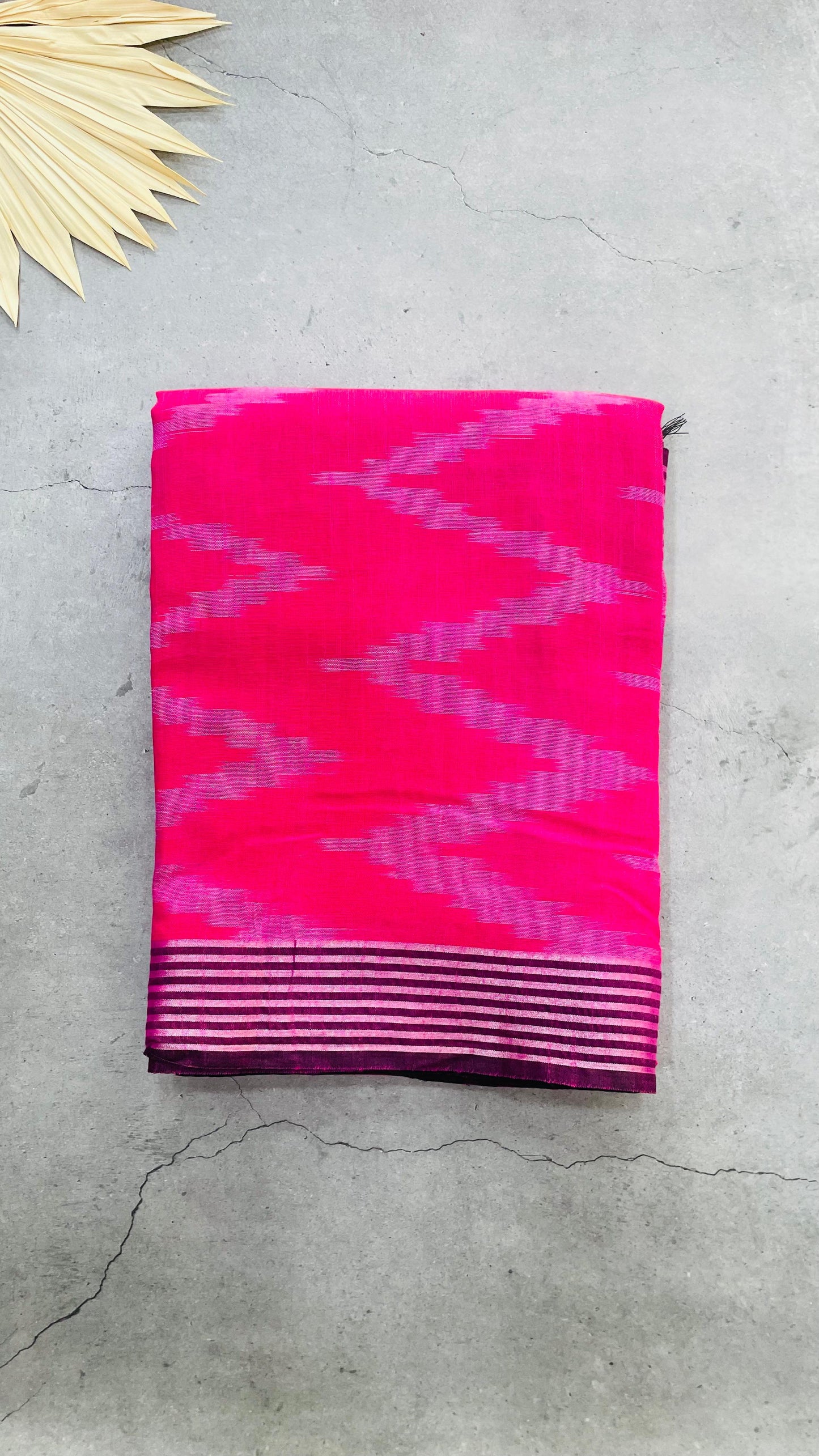 Soft Silk Cotton Saree with Ikkat Weave (PINK)