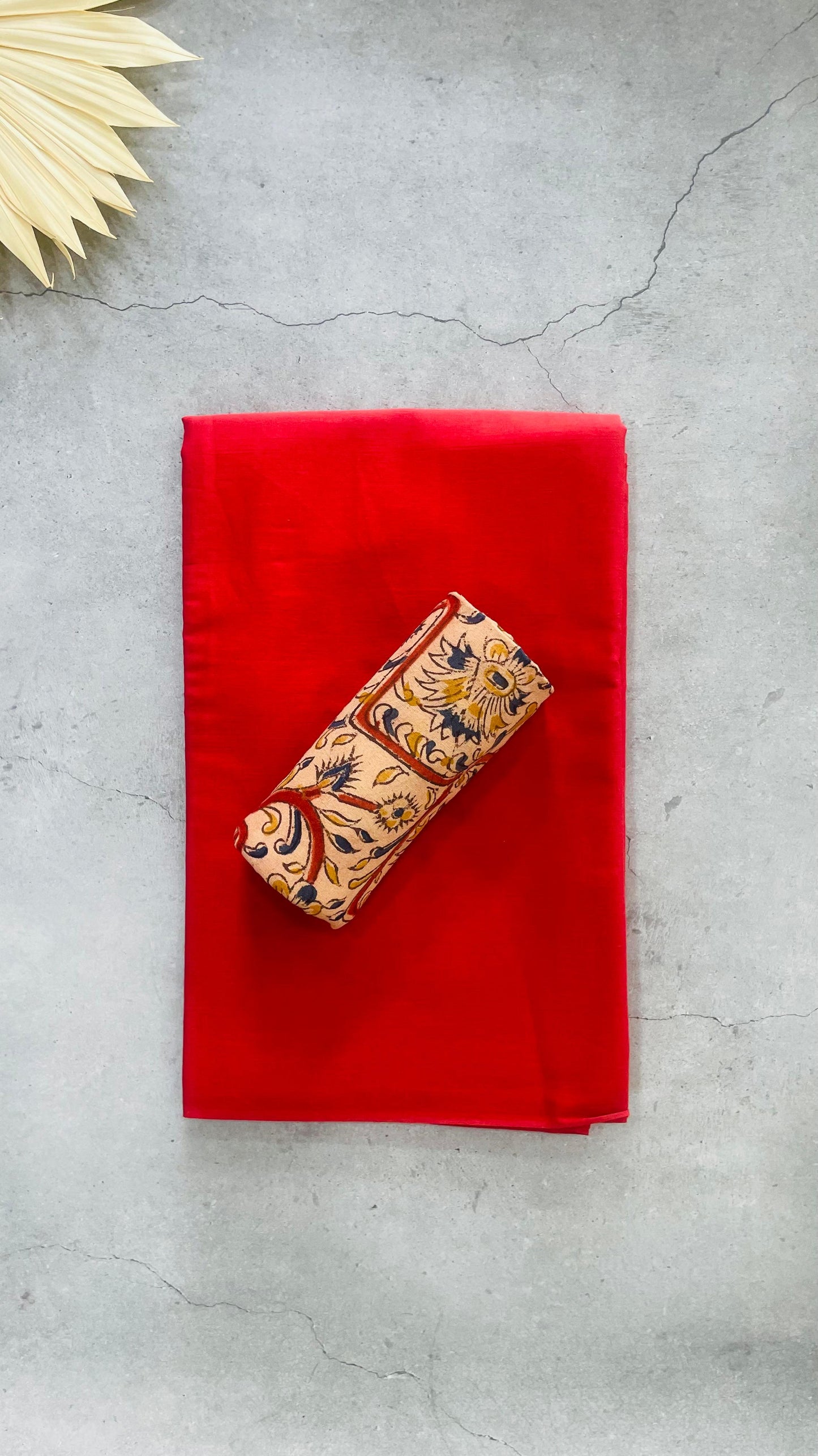 Plain Mul Cotton saree matched with Contrast Blouse (RED)