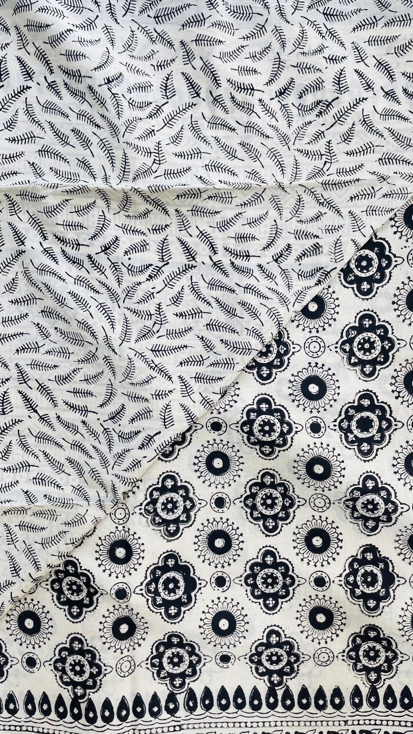 Soft Handblock Printed Cotton Saree (OFF WHITE & BLACK)