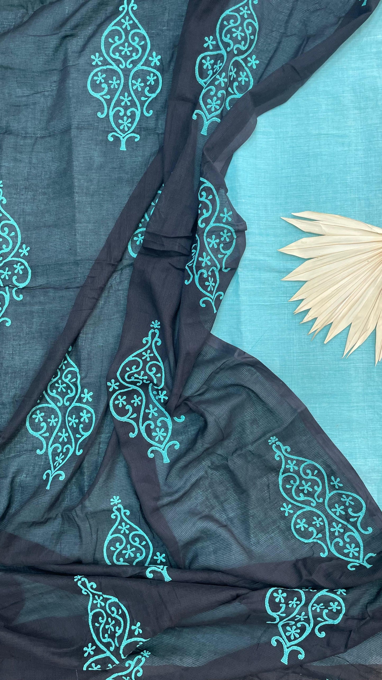 Mangalgiri Cotton Salwar Suit with hand crafted Dupatta ( LIGHT GREEN & BLACK )