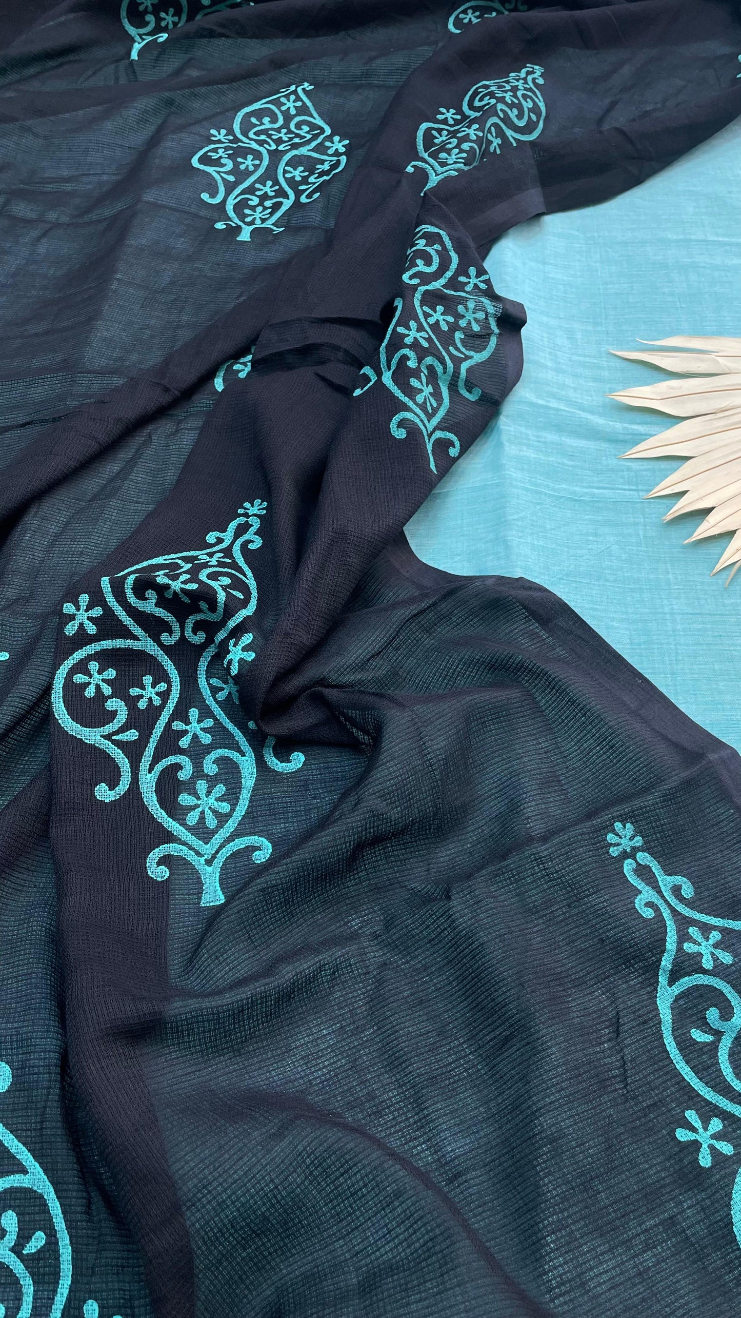 Mangalgiri Cotton Salwar Suit with hand crafted Dupatta ( LIGHT GREEN & BLACK )