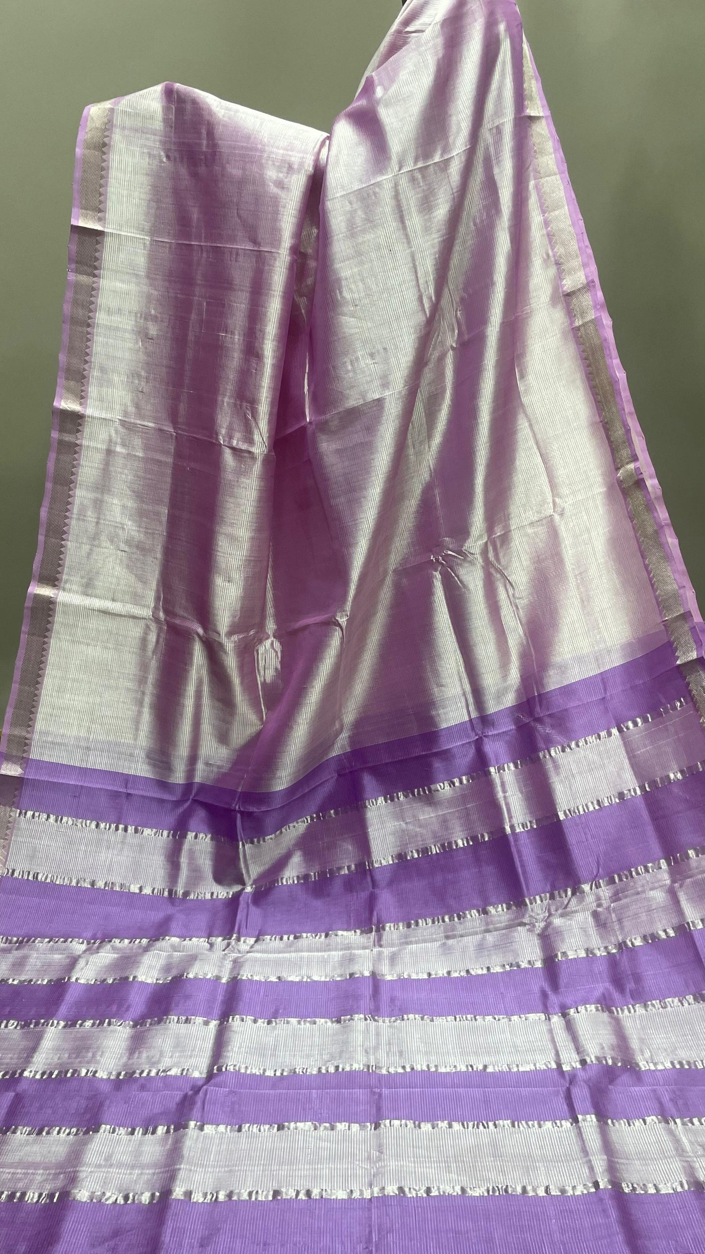 Handwoven Mangalagiri Semi Silk Cotton Saree (LILAC & PURPLE)
