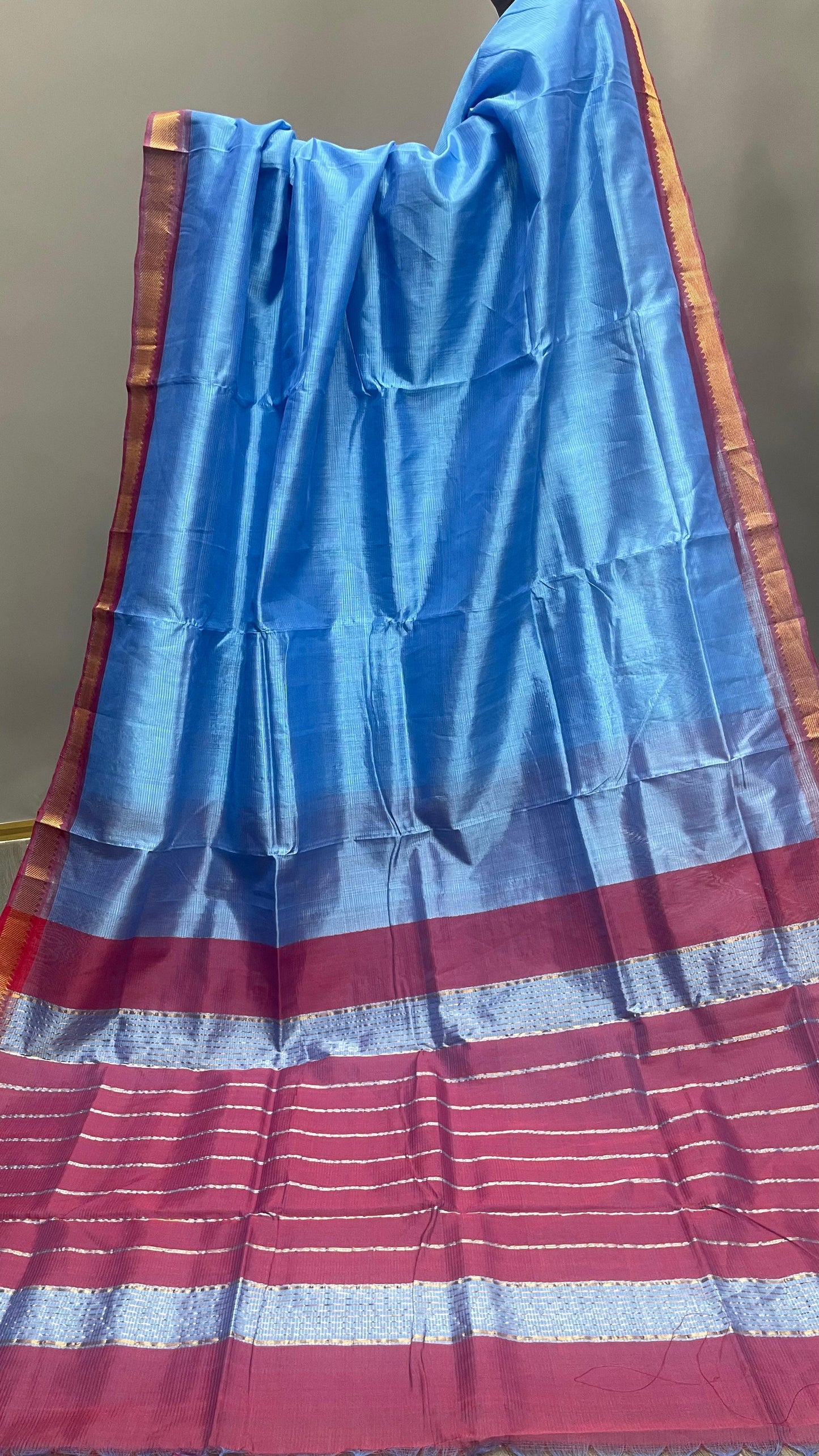 Handwoven Mangalagiri Semi Silk Cotton Saree (SAPPHIRE BLUE & MAROON)