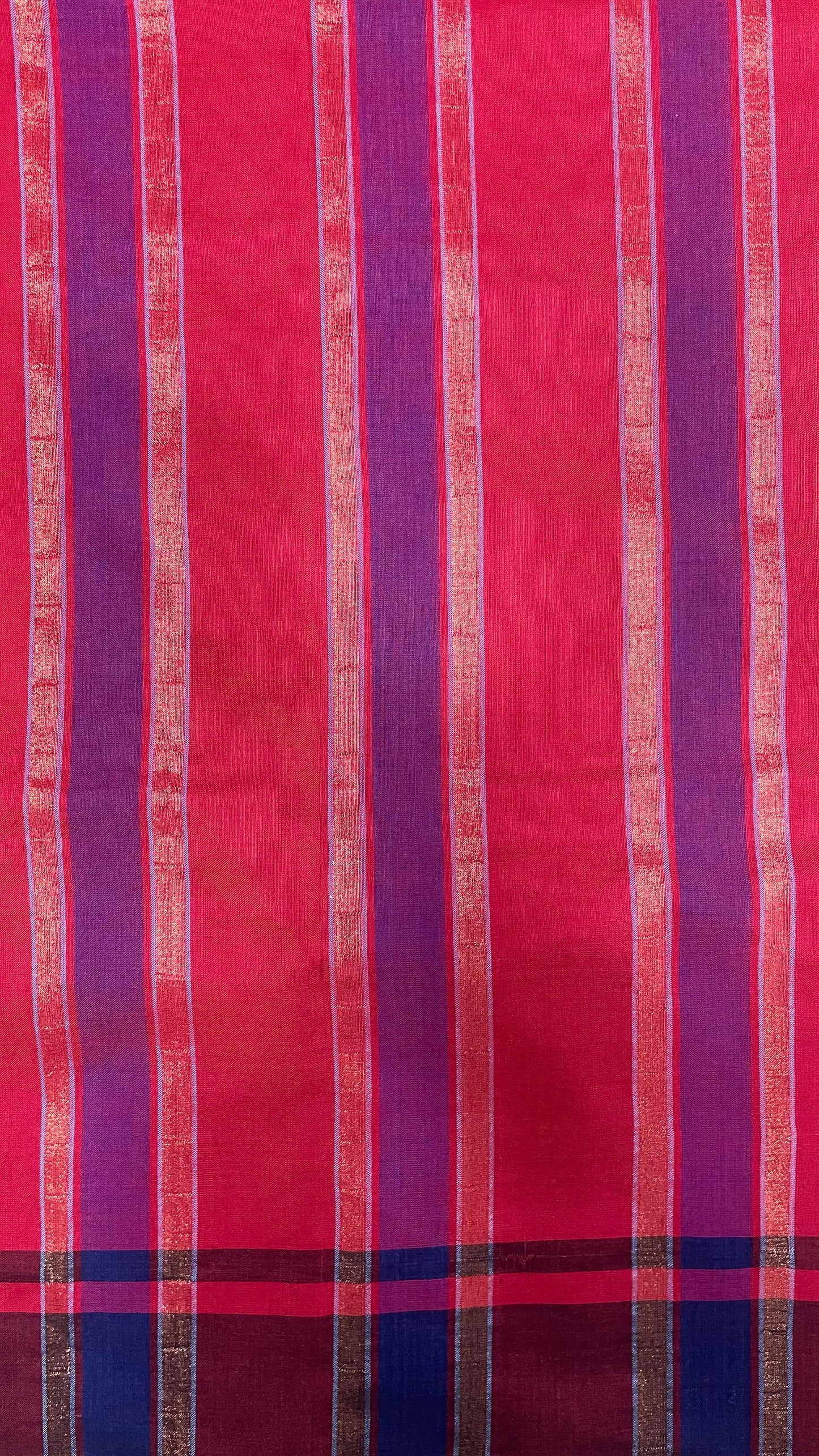 Premium Handwoven Soft Silk Saree with Zari Stripes (RED)