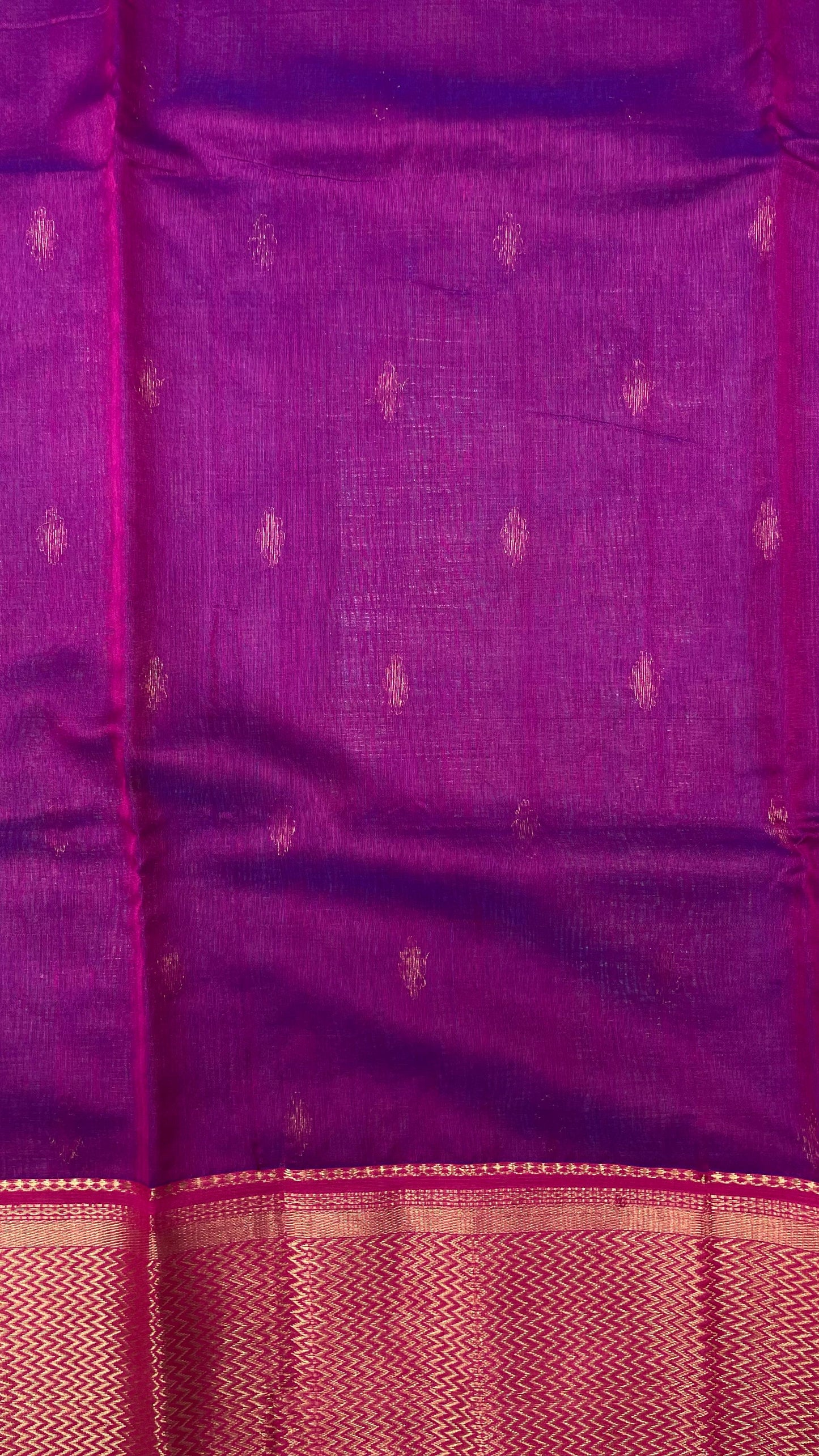 Handwoven Maheshwari Silk Cotton Saree with Buttas (PEACOCK GREEN)