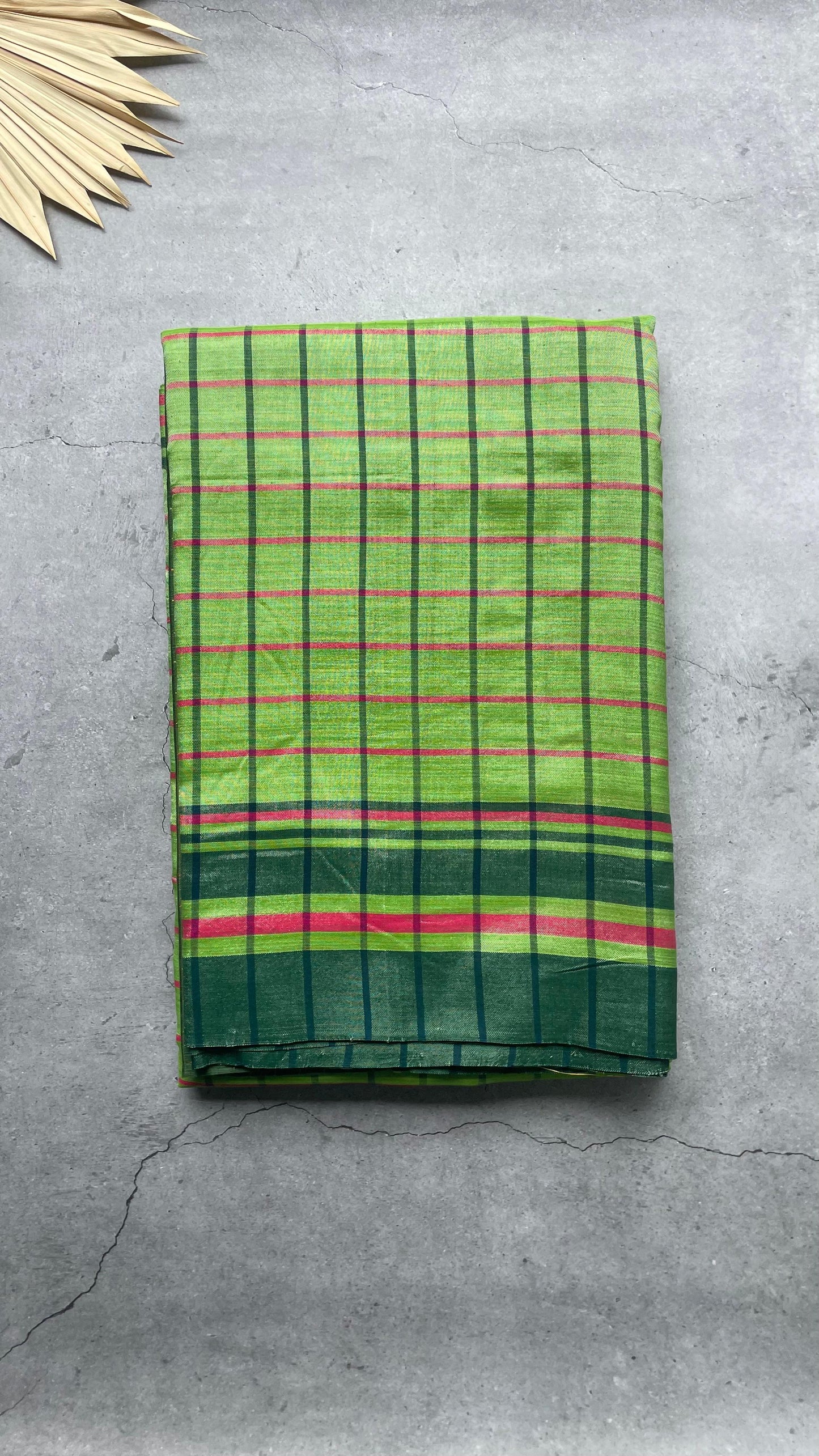 Premium Handwoven Soft Silk Checks Patch Saree (LIGHT GREEN)