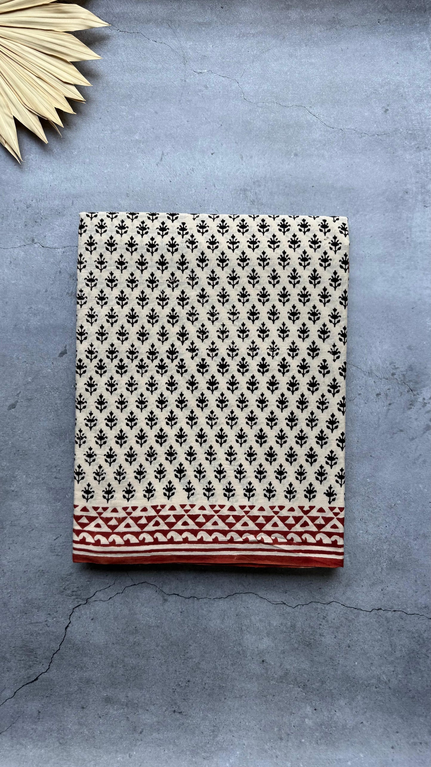 Soft Handblock Printed Cotton Saree (OFF WHITE & BLACK)