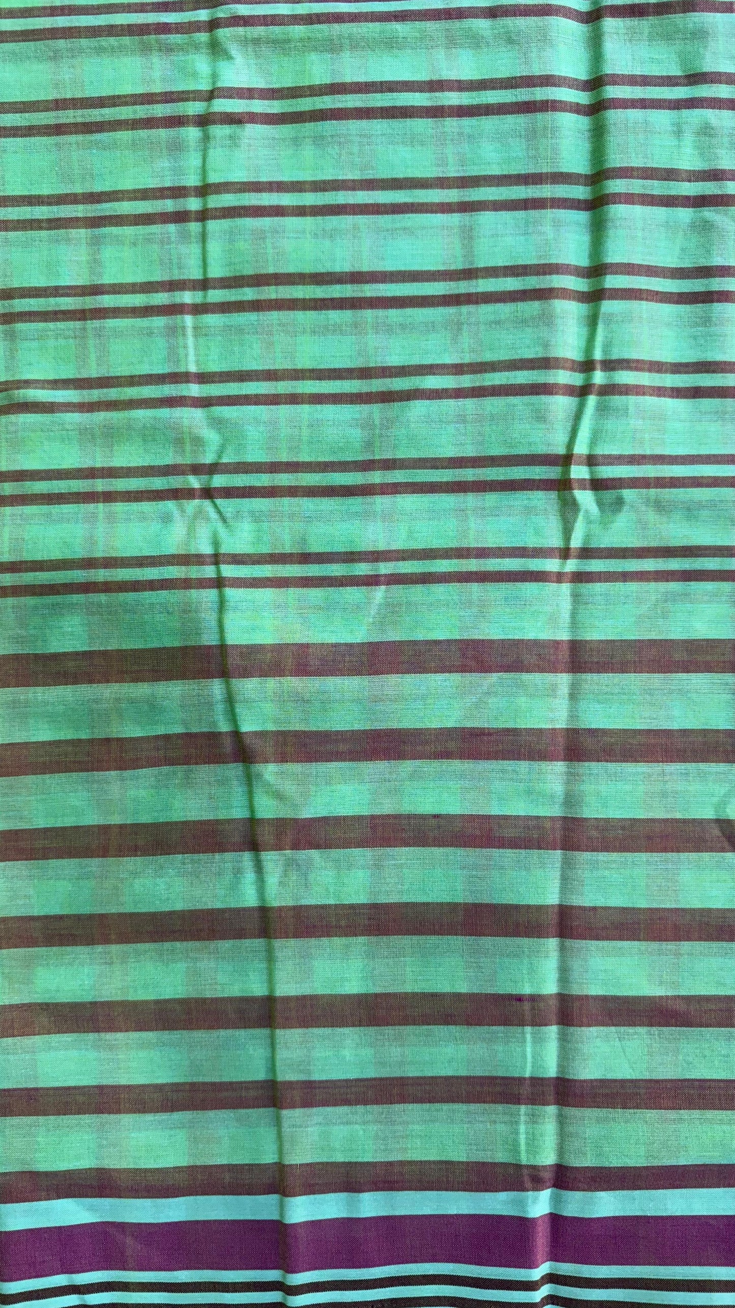 Premium Handwoven Soft Silk Cotton Checks Saree (GREEN)
