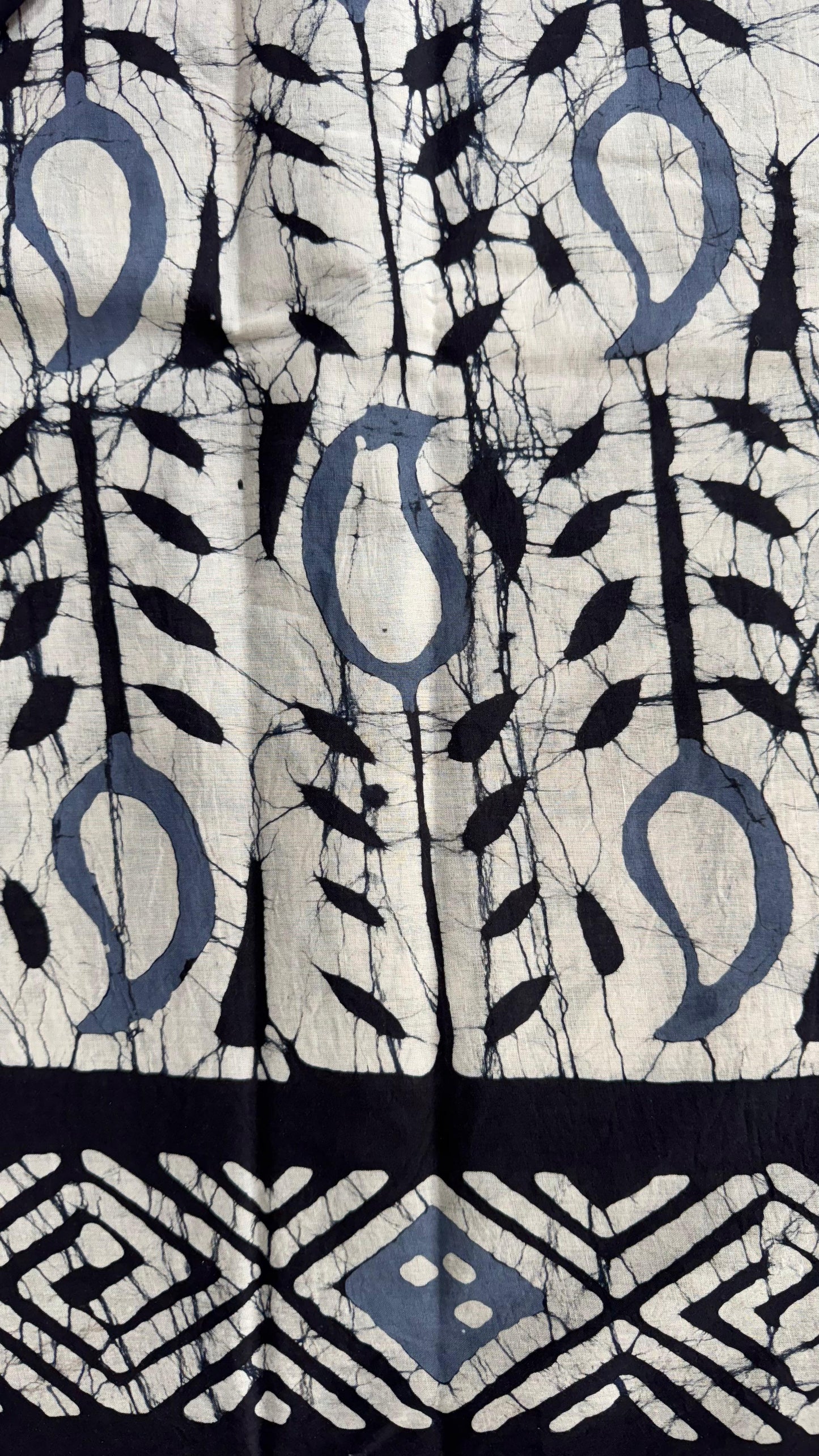 Soft Block Printed Mulmul Cotton Saree (OFF-WHITE & BLACK)