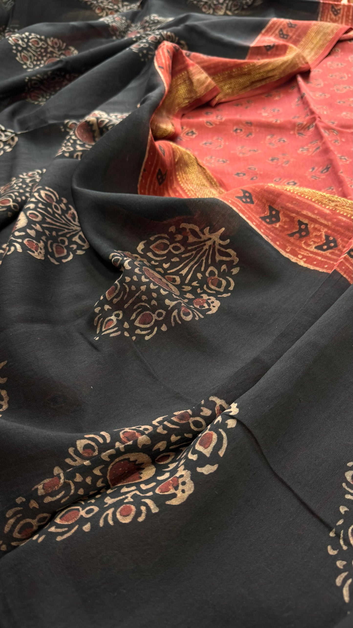 Maheshwari Silk Cotton Salwar Suit (RED & BLACK)