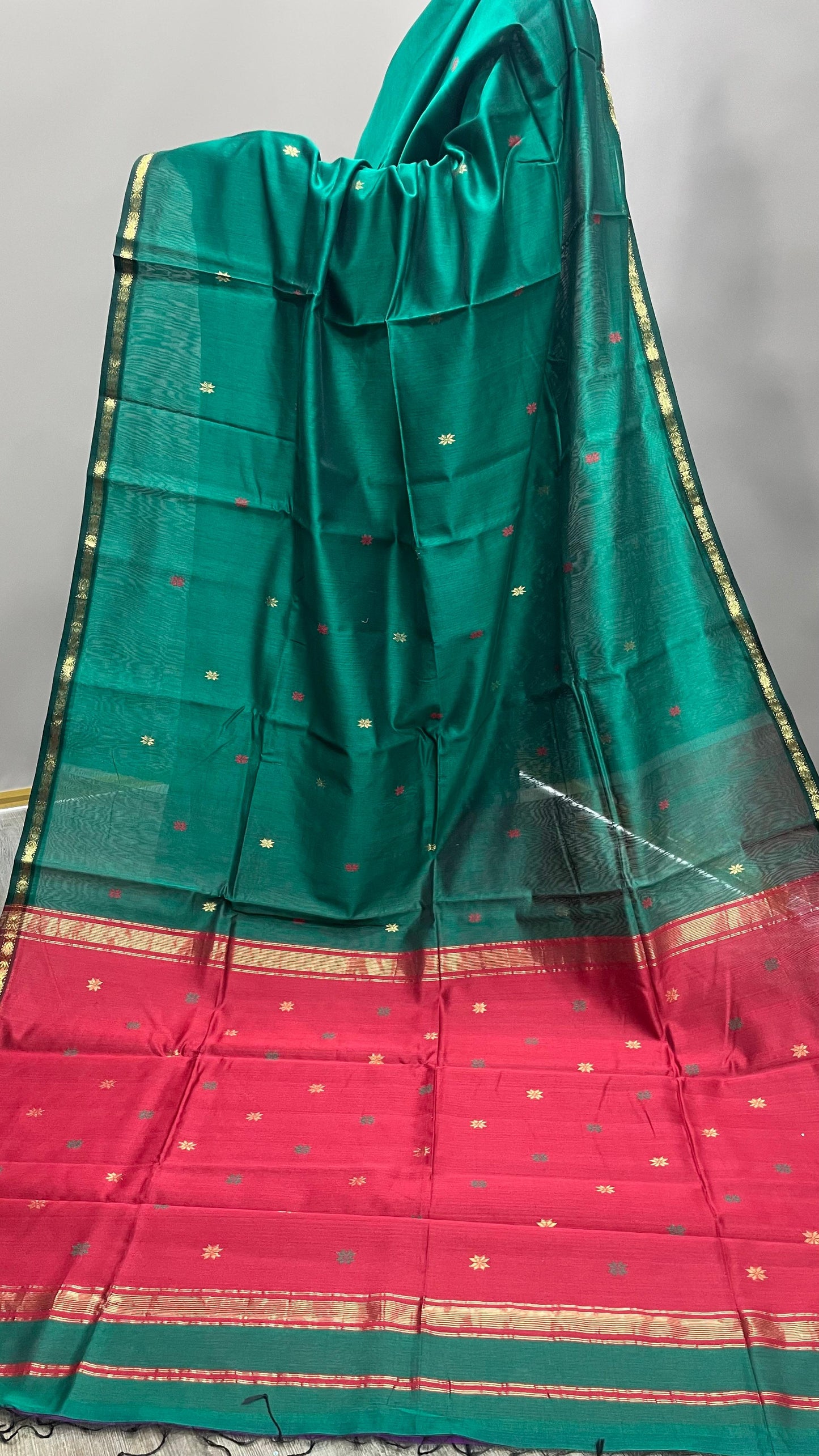 Handwoven Maheshwari Silk Cotton Saree with Buttas (Bottle Green)