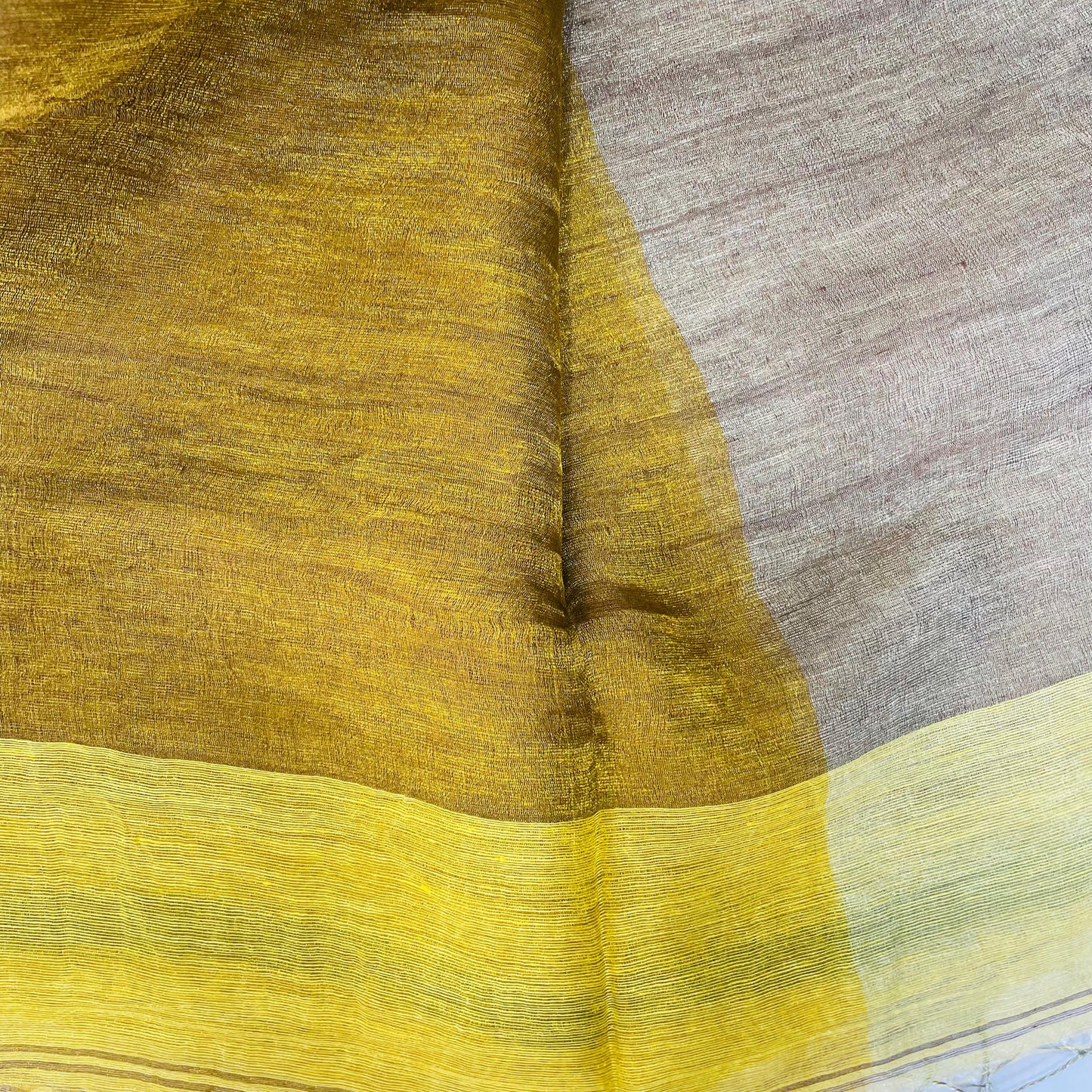 Metallic Linen Saree with Zari Border (YELLOW MULTICOLOUR)