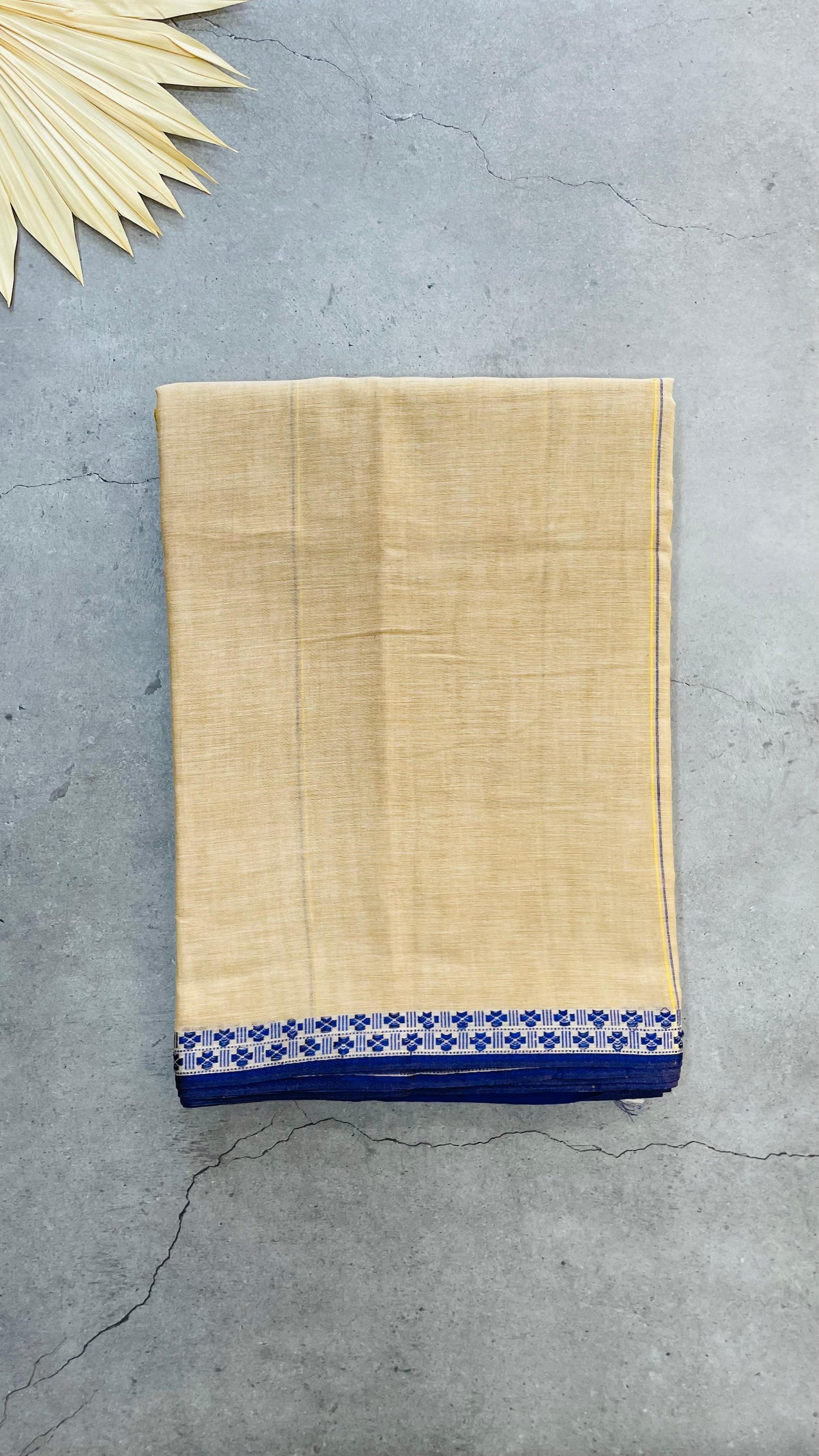 Bengal Cotton Handloom Mulmul Saree with Dual colour Borders (BEIGE)