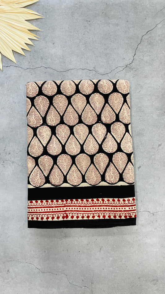 Soft Bagru Handblock printed Mulmul Cotton saree (BLACK & OFF WHITE)