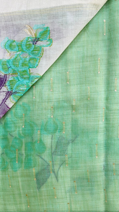 Soft Silk Cotton Floral weave Jamdani Saree (CREAM & GREEN)