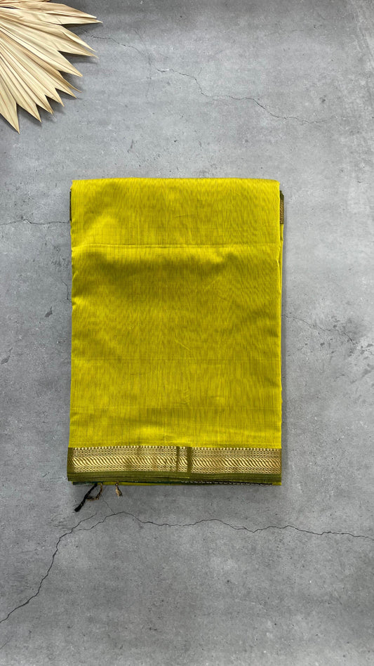 Handwoven Maheshwari Silk Cotton Saree (CITRUS GREEN)