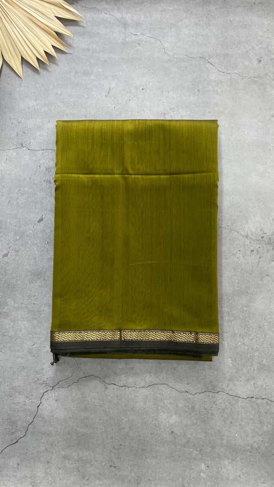 Handwoven Maheshwari Silk Cotton Saree (OLIVE GREEN)