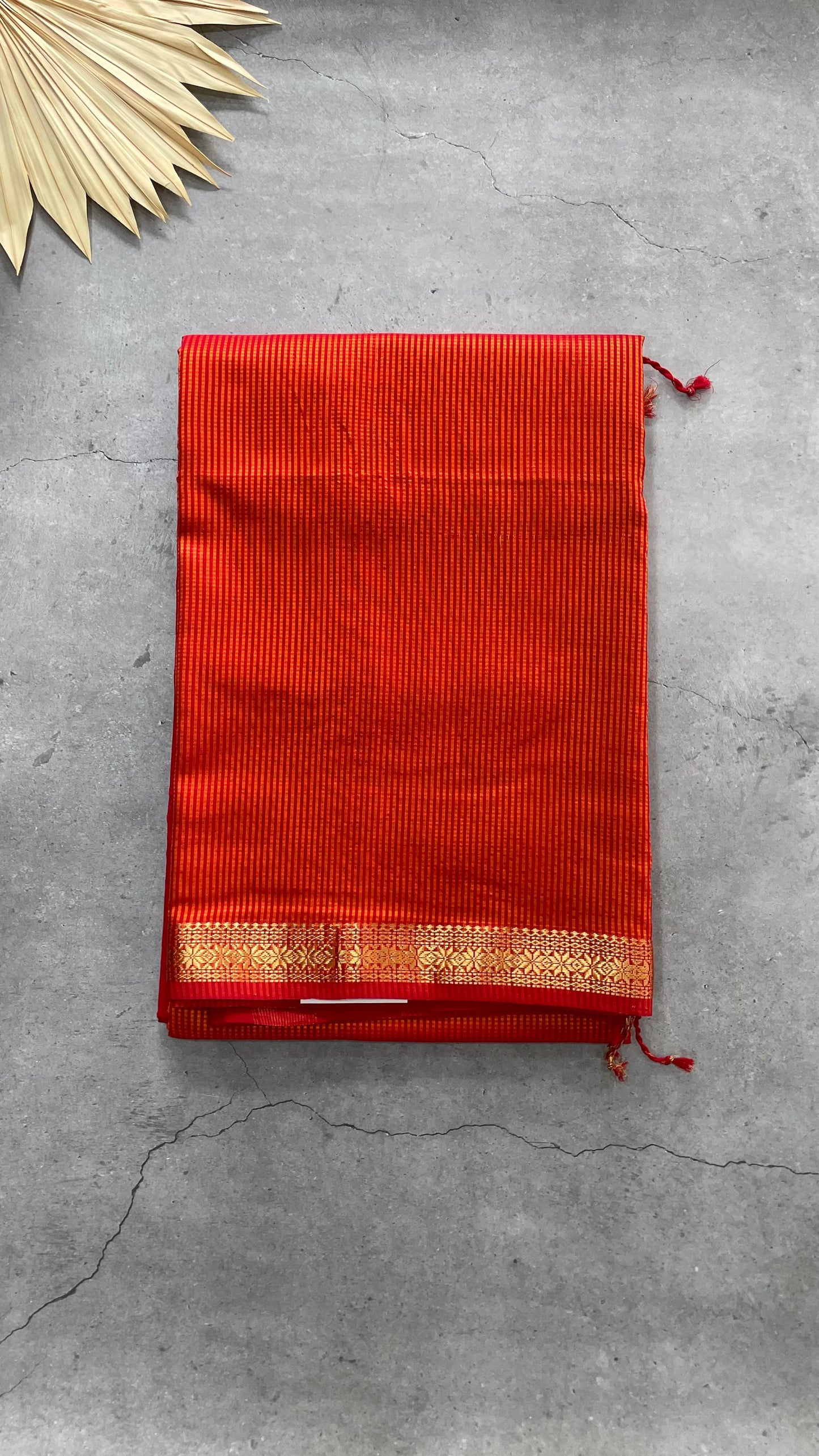 Handwoven Maheshwari Silk Cotton Saree with checks (RED & ORANGE)