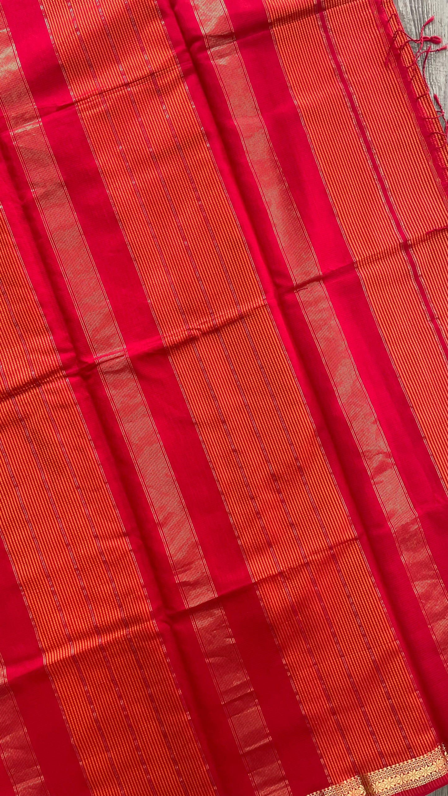 Handwoven Maheshwari Silk Cotton Saree with checks (RED & ORANGE)