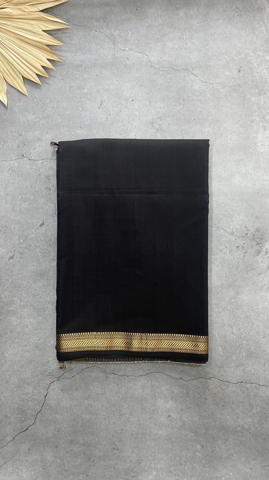 Handwoven Maheshwari Silk Cotton Saree (BLACK)