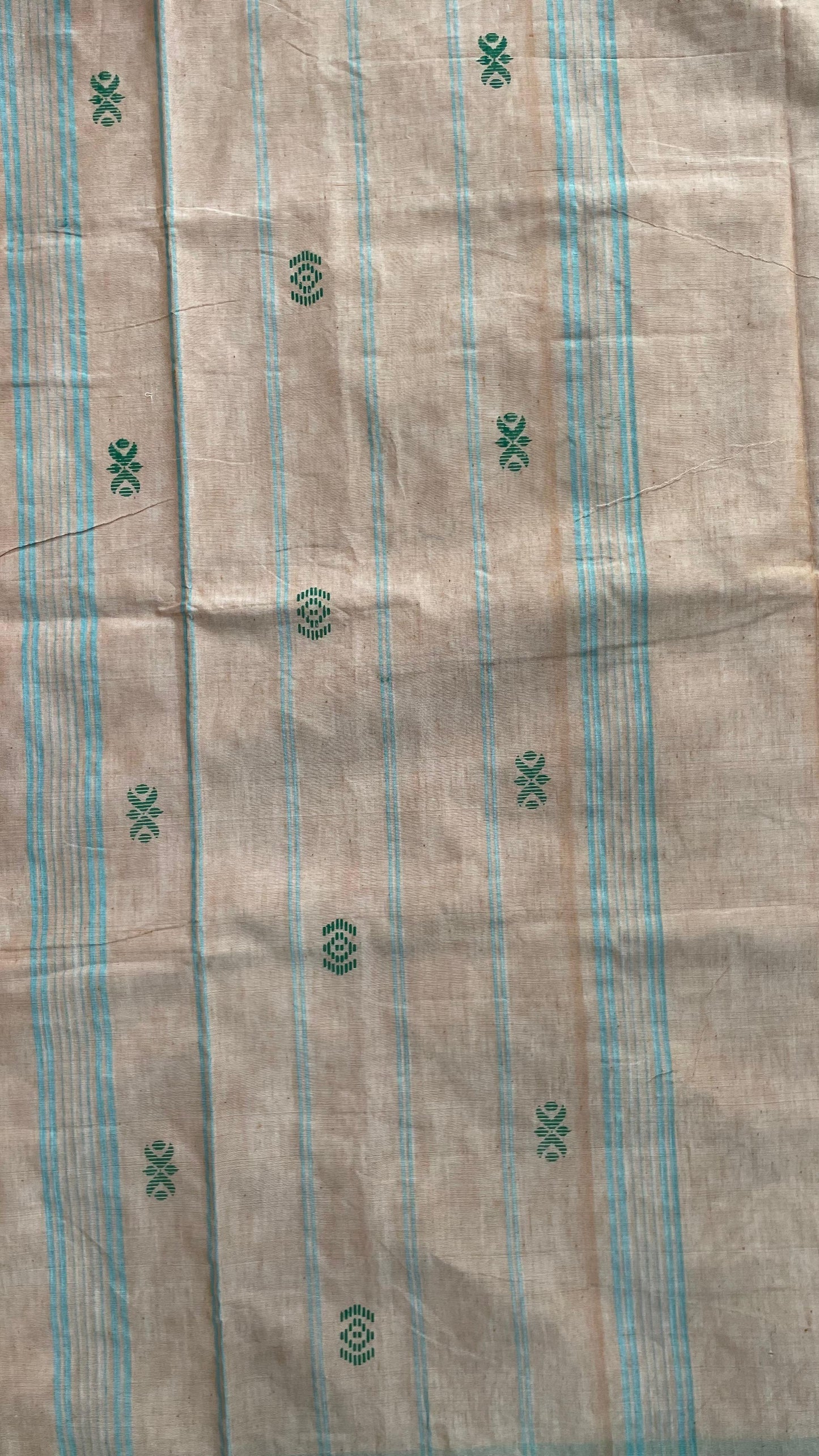 Pure Cotton soft Saree with all over Buttas (PEACH)