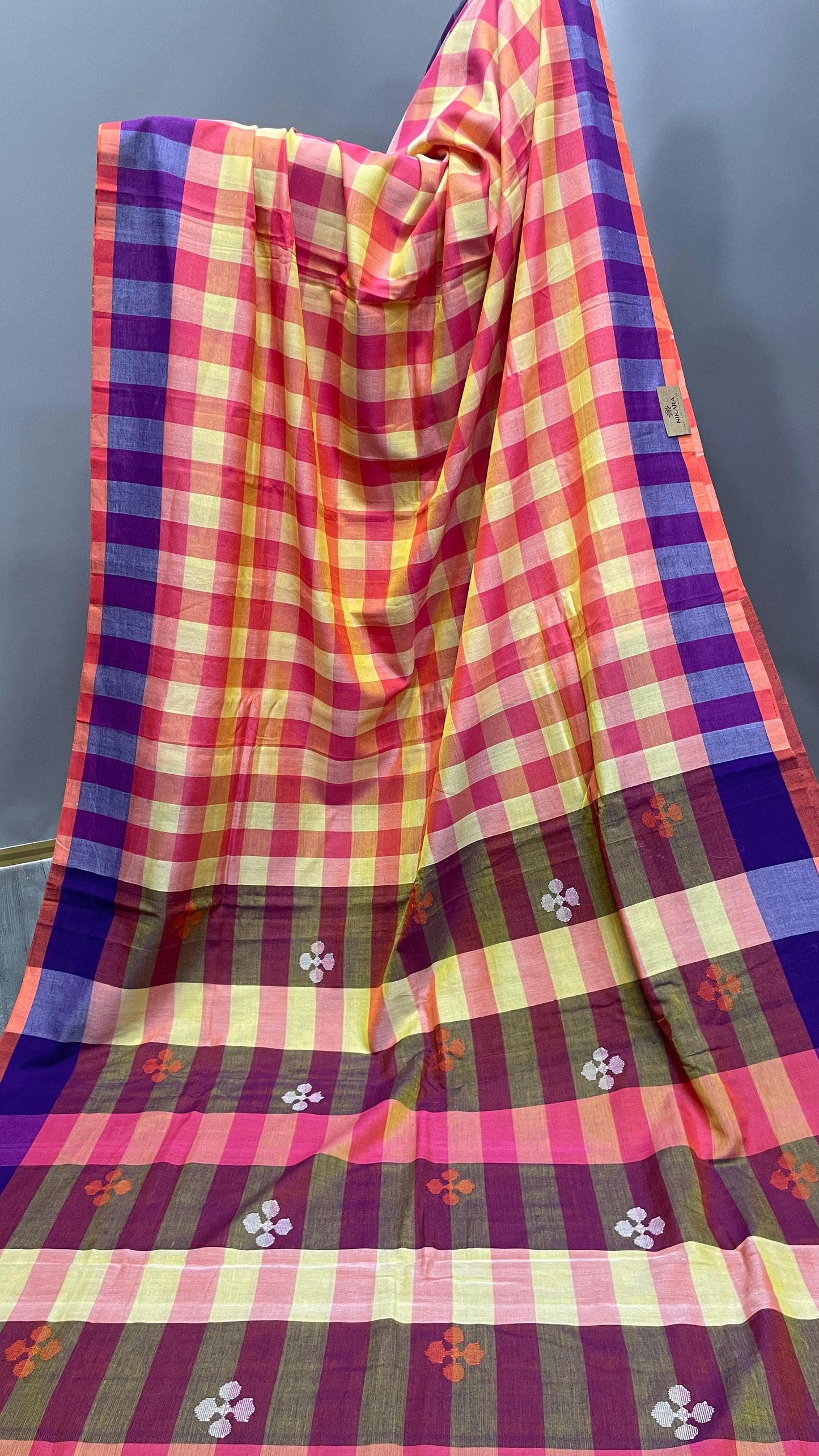 Premium Handwoven Soft Silk Checks Jamdani Saree (YELLOW & ORANGE)