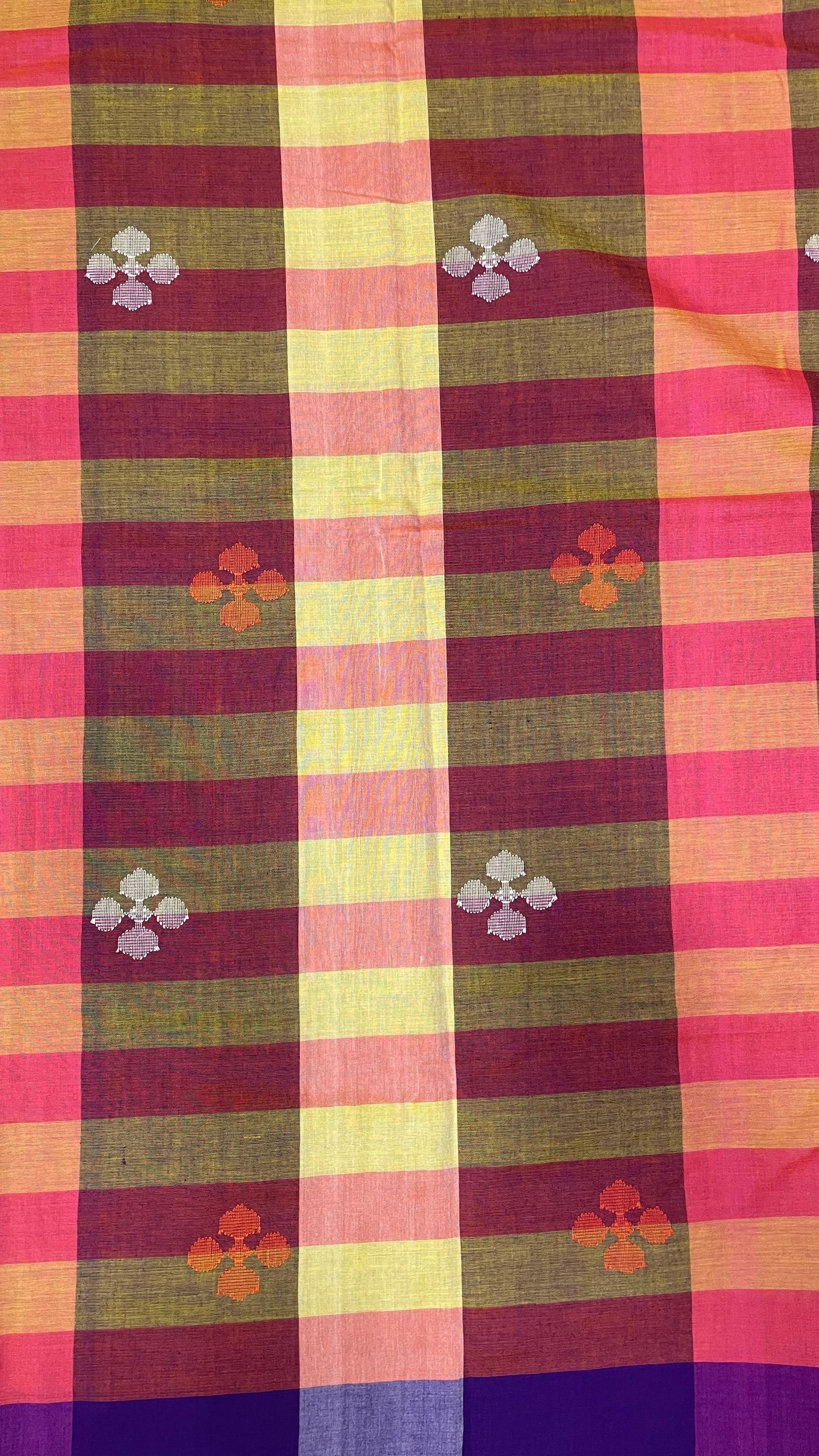 Premium Handwoven Soft Silk Checks Jamdani Saree (YELLOW & ORANGE)