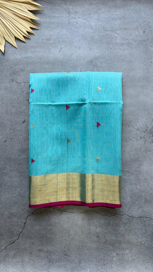 Handwoven Maheshwari Silk Cotton Saree with Buttas (LIGHT BLUE)