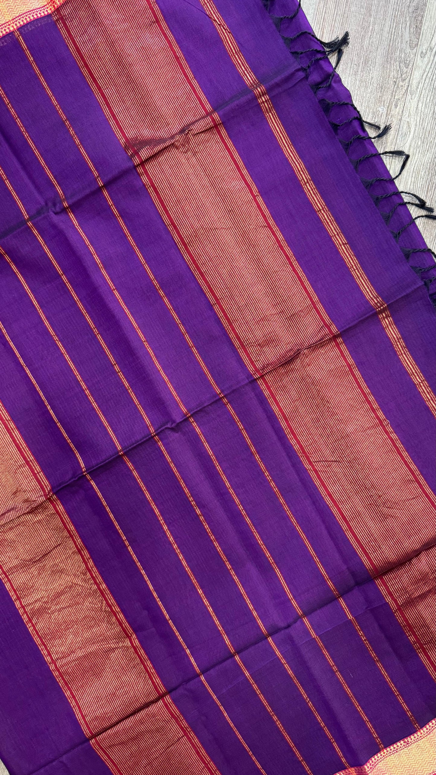 Handwoven Maheshwari Silk Cotton Saree (DARK PURPLE)