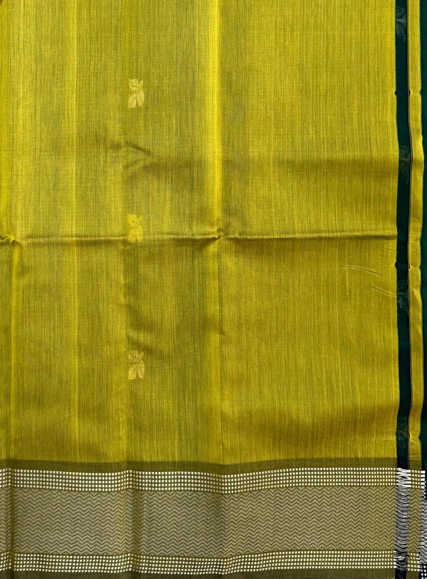 Handwoven Maheshwari Silk Cotton Saree with Buttas (DARK GREEN)