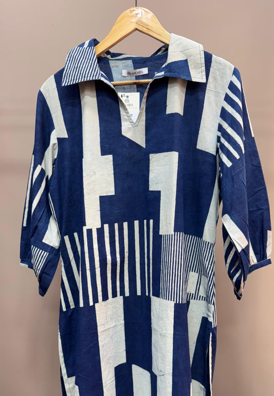 Mulmul Cotton Indigo Printed Lines Kurti (INDIGO)