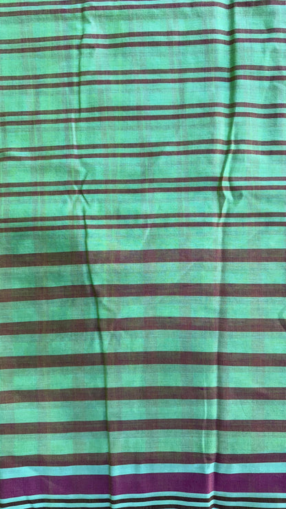 Premium Handwoven Soft Silk Cotton Checks Saree (GREEN)
