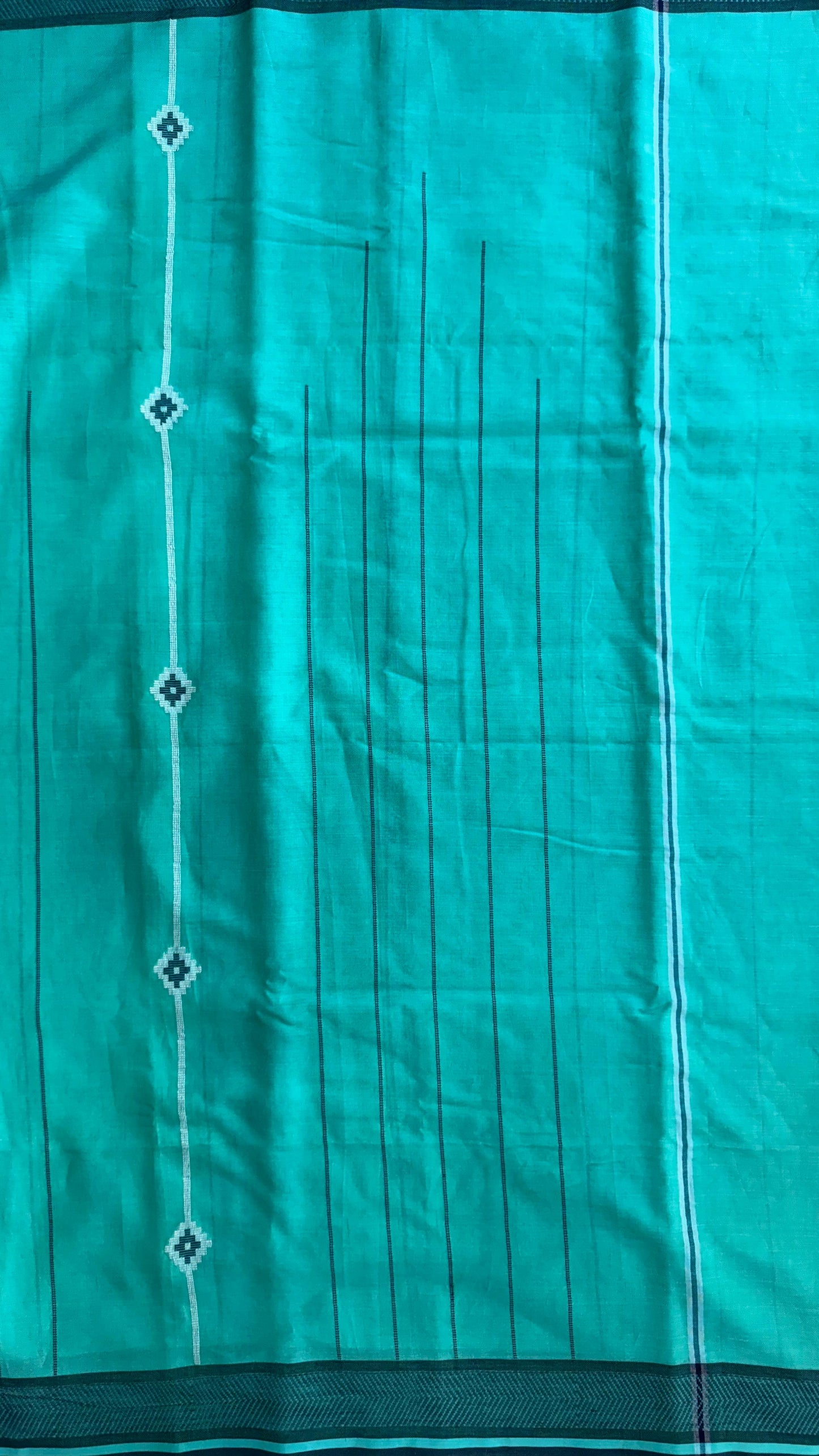 Premium Handwoven Soft Cotton Jamdani Saree (TURQUOISE)