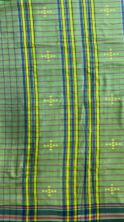 Premium Handwoven Soft Cotton Checks Jamdani Saree (GREEN)