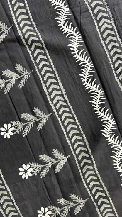 Soft Block Printed  Mulmul Cotton Saree (BLACK & WHITE)