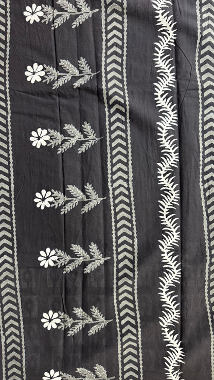 Soft Block Printed  Mulmul Cotton Saree (BLACK & WHITE)