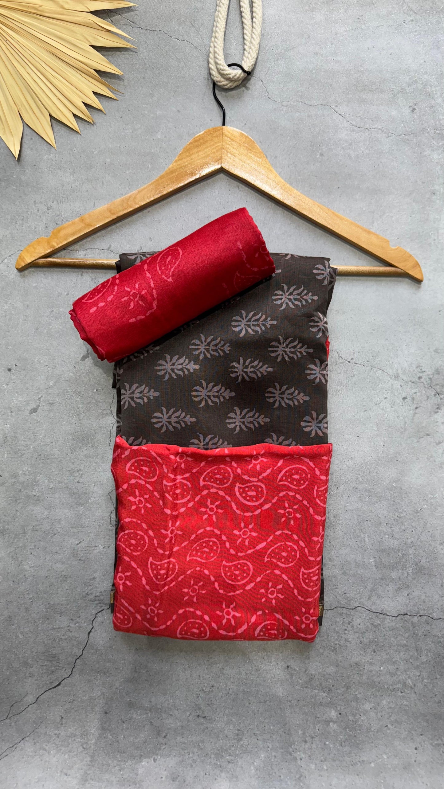 Maheshwari Silk Cotton Salwar Suit (BLACK & RED)