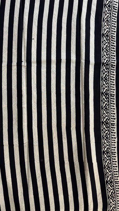 Soft Handblock Printed  Cotton Saree (OFF WHITE & MAROON)